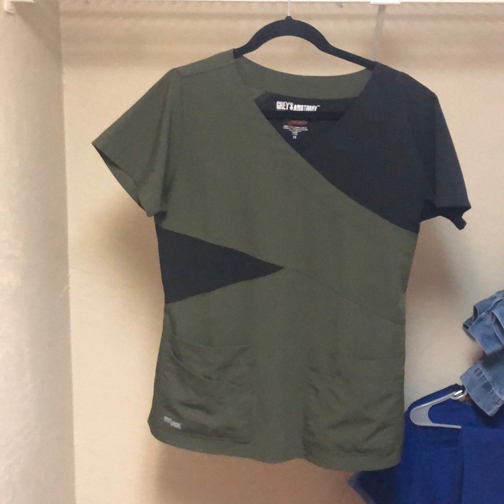 Greys anatomy scrubs